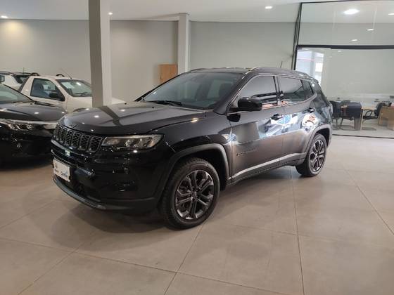 JEEP COMPASS 1.3 T270 TURBO FLEX LONGITUDE AT6